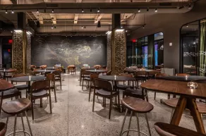 EXPERIENCE LOUNGE